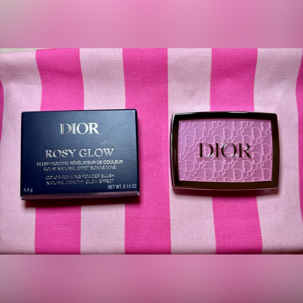 DIOR Rosy Glow Blush / Color - 001 PINK